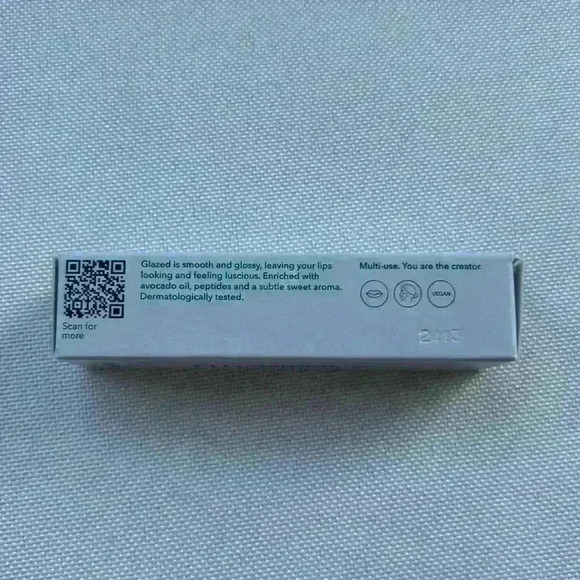 LH Cosmetics Glazed Gloss - Picture 4 of 5